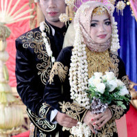 Desi Widiastuti Dapat Saldo Pulsa Gratis